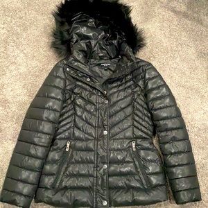 Kenneth Cole Faux Fur Front Zip Puffer Jacket.